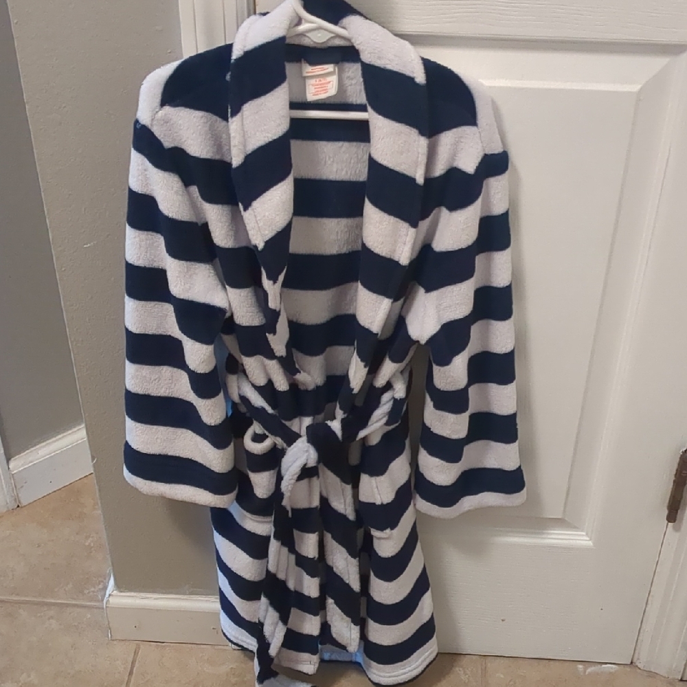 Cat & Jack Kids Robe in Navy and White Stripes